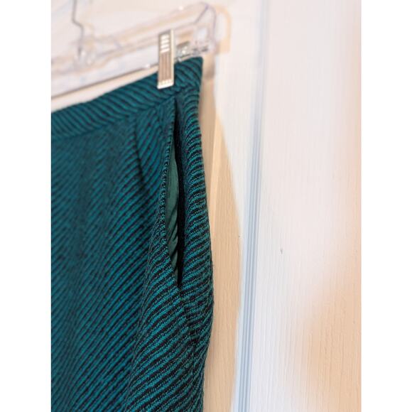 Vintage Evan Picone 100% Wool Emerald Green Skirt, Size 8 - Picture 4 of 7